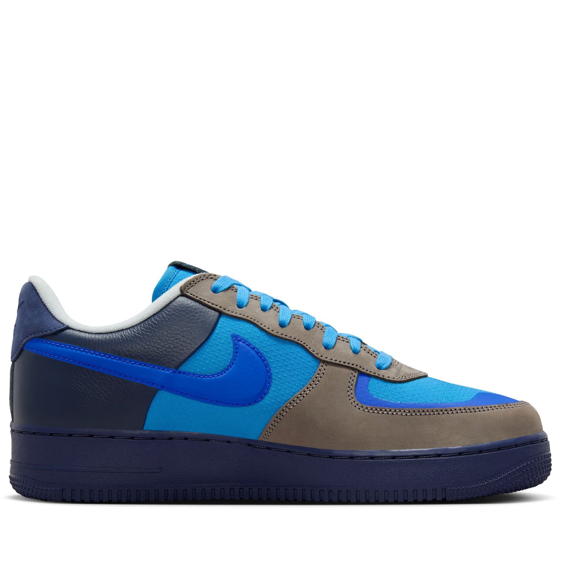 Stash x Nike Air Force 1 Low - Soft Grey/Varsity Royal