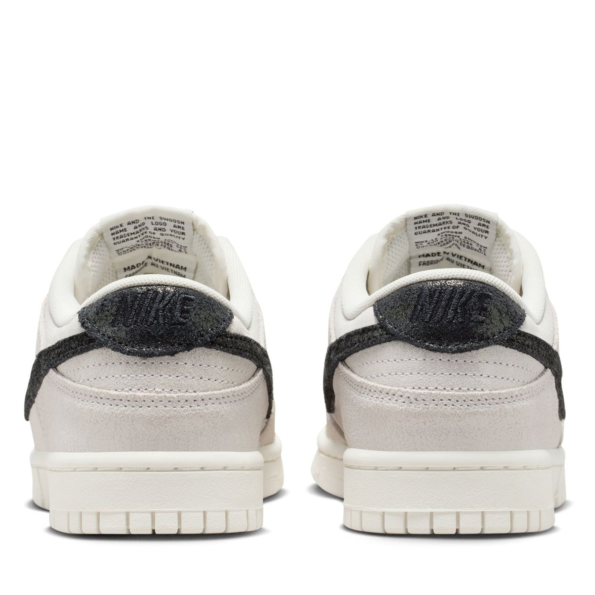 Women's Nike Dunk Low SE - White/Black