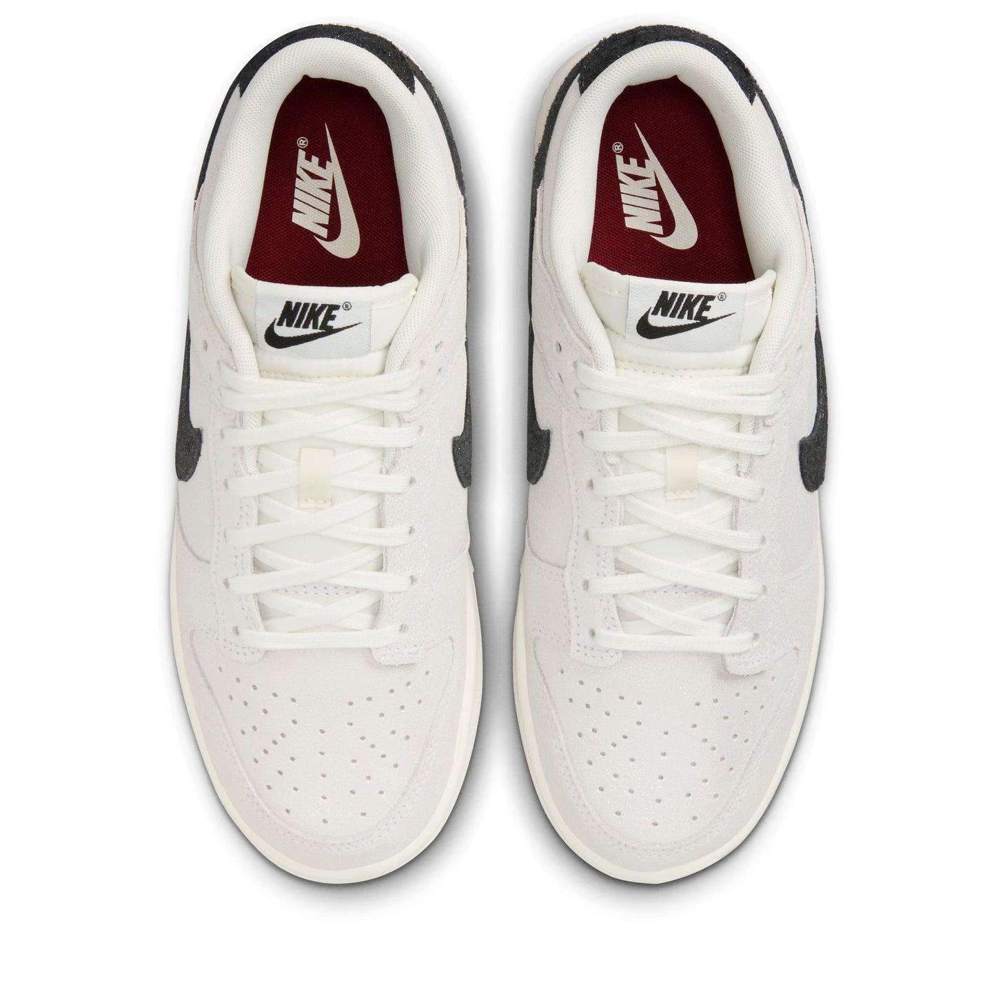 Women's Nike Dunk Low SE - White/Black