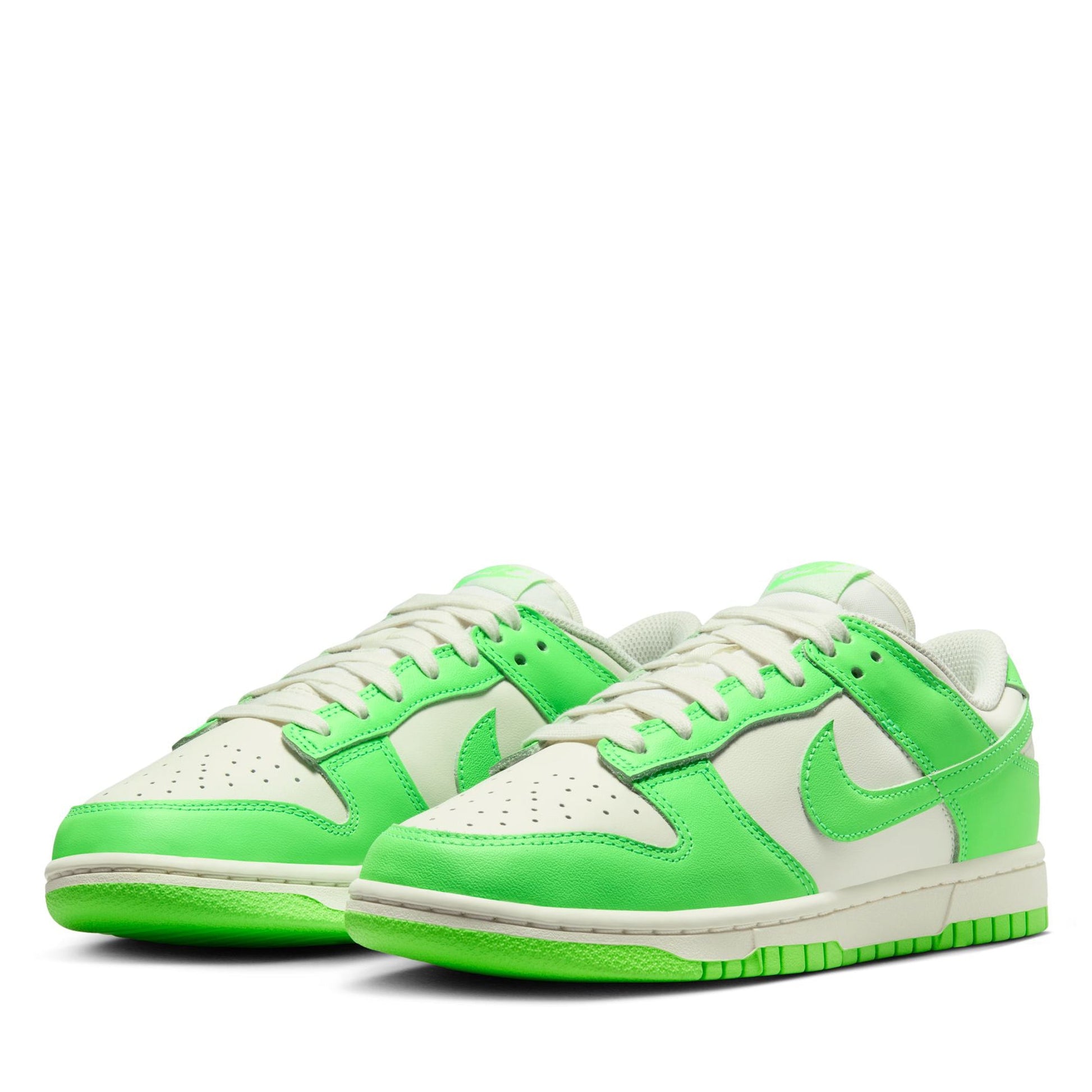 Women's Nike Dunk Low - Sail/Green Strike