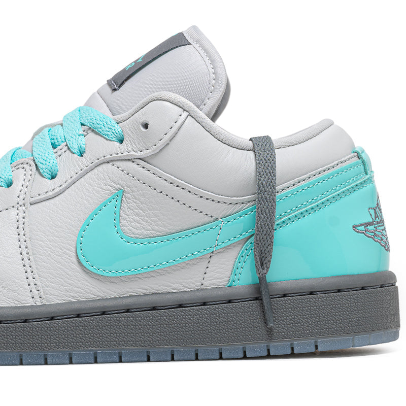 Women's Air Jordan 1 Low SE - Photon Dust/Aurora Green