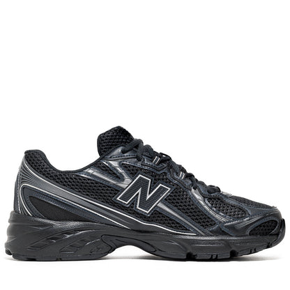 New Balance 740 - Black/Grey