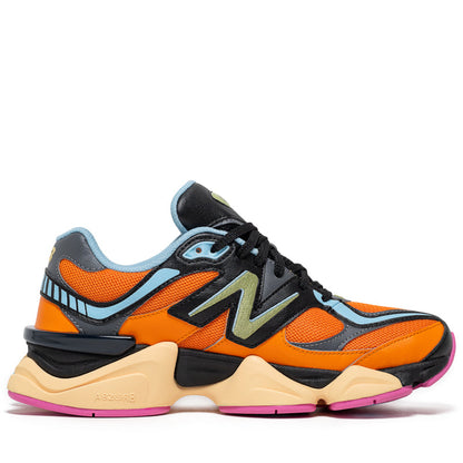 New Balance 9060 - Orange/Black